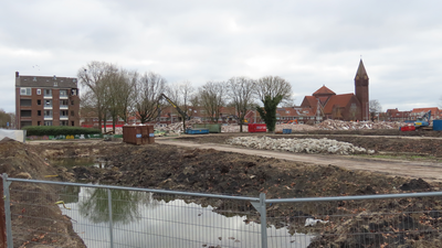 912419 Gezicht op het terrein waar de woningen aan het Thomas à Kempisplantsoen en de Thomas à Kempisweg te Utrecht ...